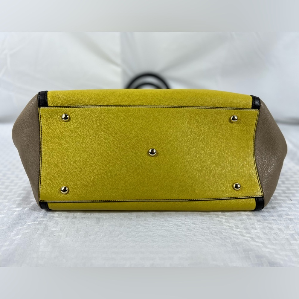 4113: Furla Colorblock Pebbled Leather Tote Bag Yellow Beige Black Made in Italy - Picture 5 of 13